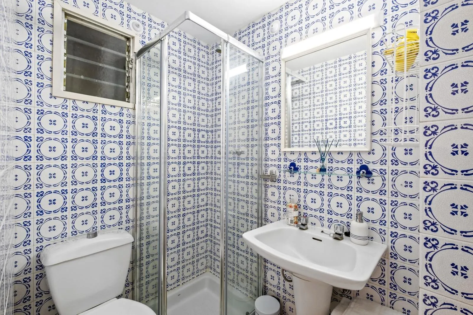 Piso Con 2 Habitaciones, 2 Terrazas Y Piscina Torremolinos Hiszpania